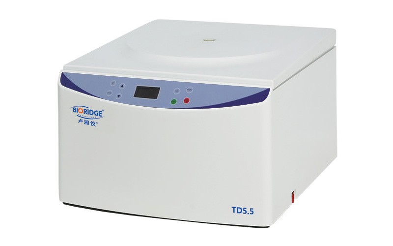 上海盧湘儀臺(tái)式低速離心機(jī)TD5.5(LCD)